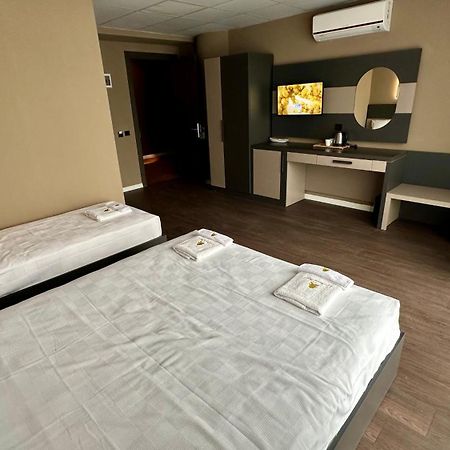 Esse Joven Hotel Анталья Экстерьер фото